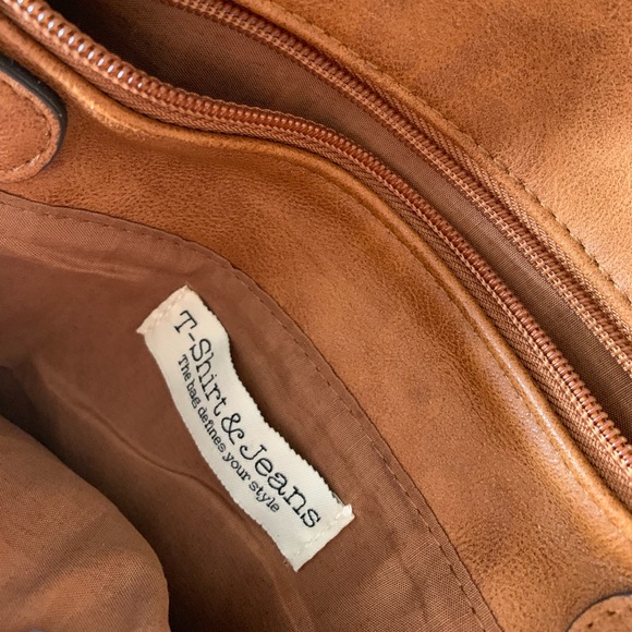 Beaded Strap Purse - Picture 6 of 8